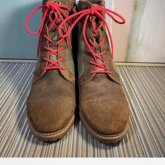 TOMS Women's Brown Sneakers with Pink Laces - Picture 2 of 8